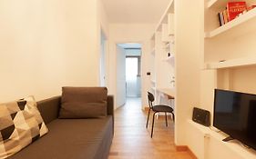 Milan Comfy Apartment X3 - With Balcony